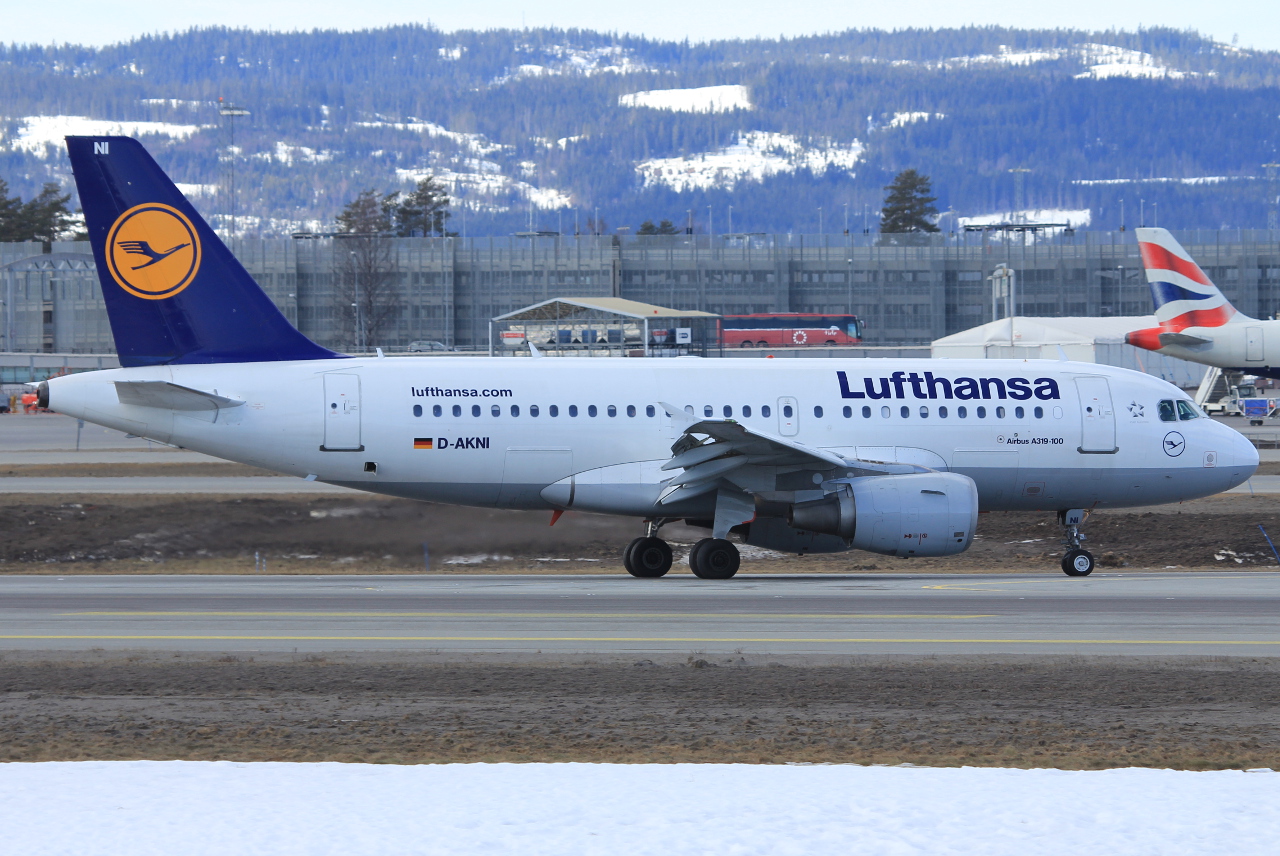 D-AKNI · Airbus A319-112 · (OSL / ENGM)