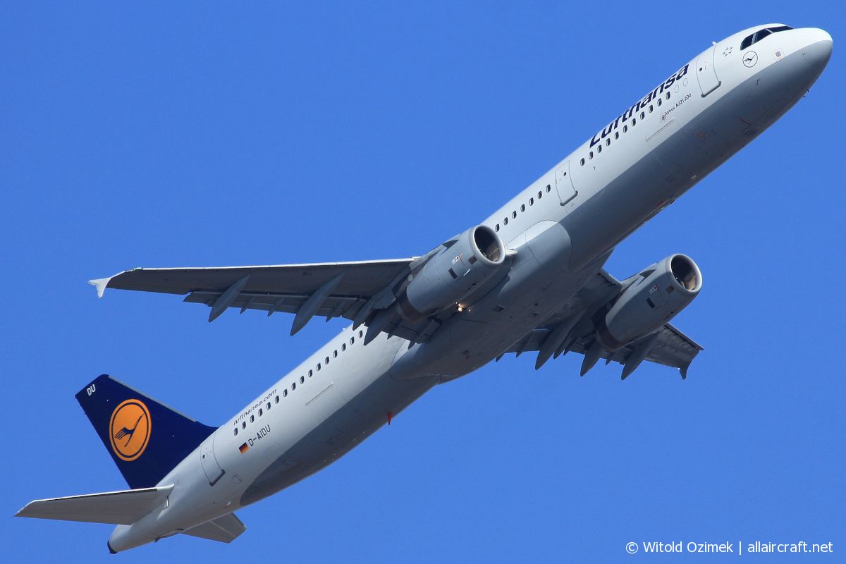 D-AIDU · Airbus A321-231 · (FCO / LIRF)