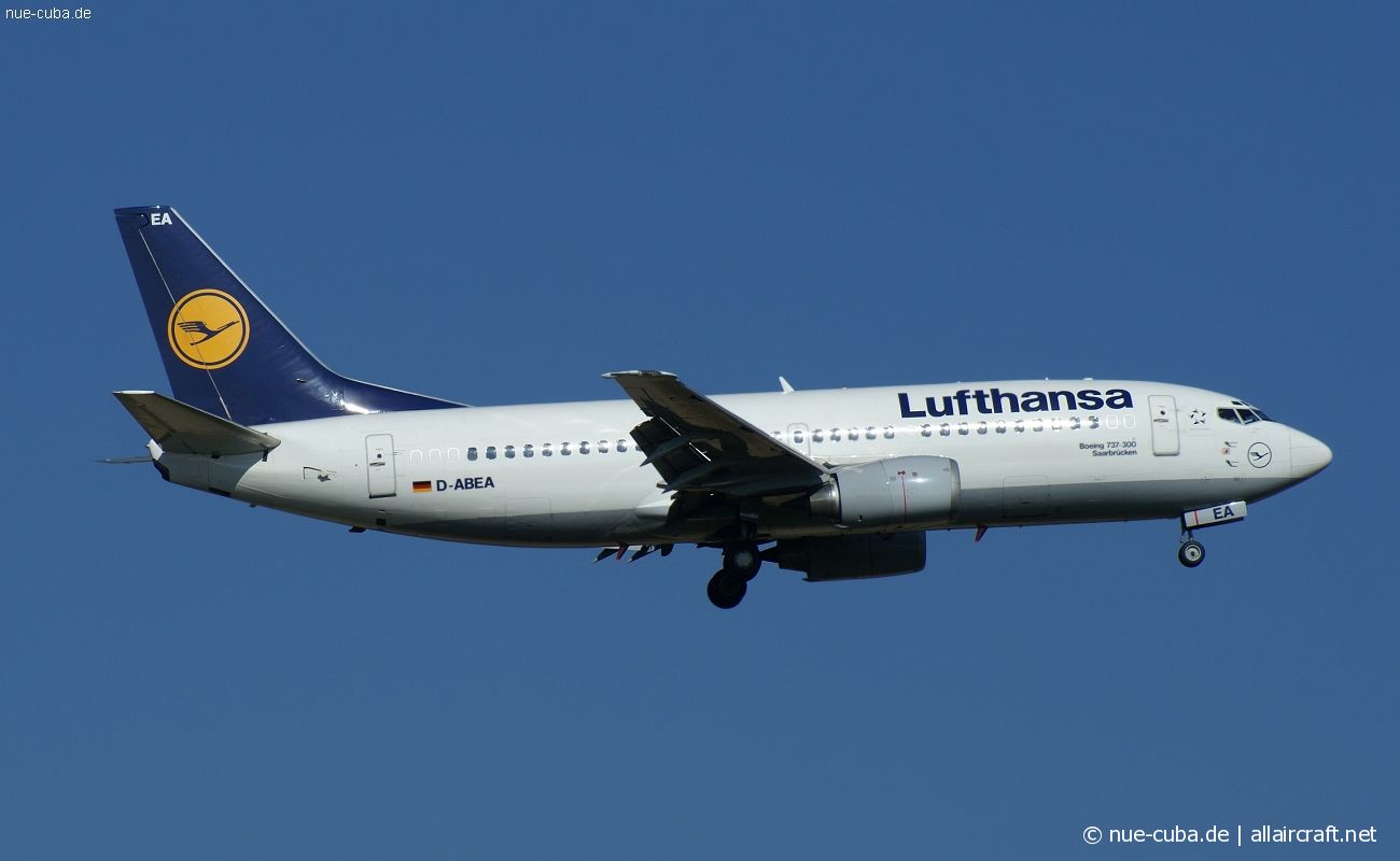 D-ABEA (24565) 1990 Boeing 737-330