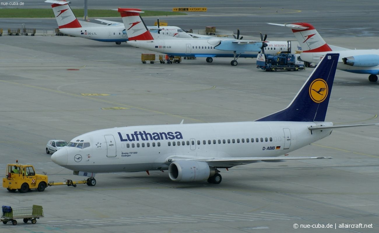 D-ABIB · Boeing 737-530 · (VIE / LOWW)