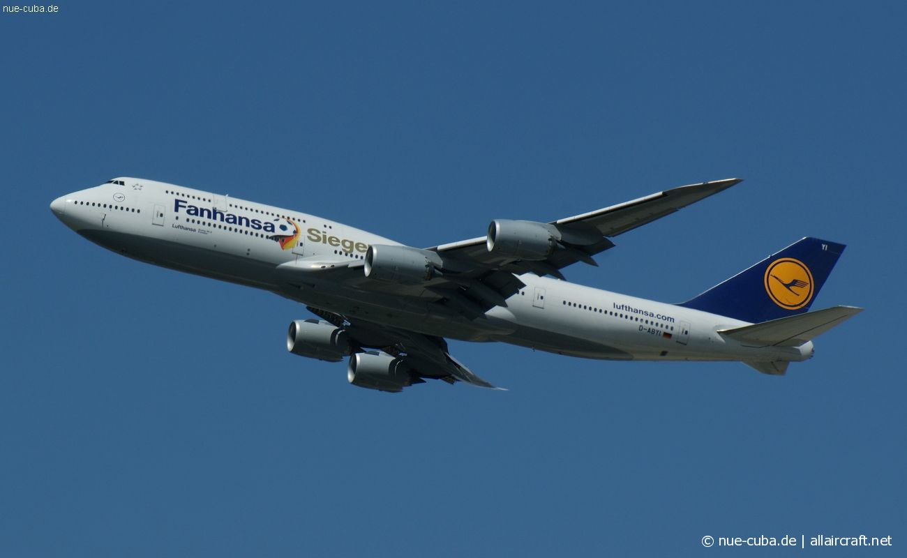 D-ABYI (37833) 2013 Boeing 747-830