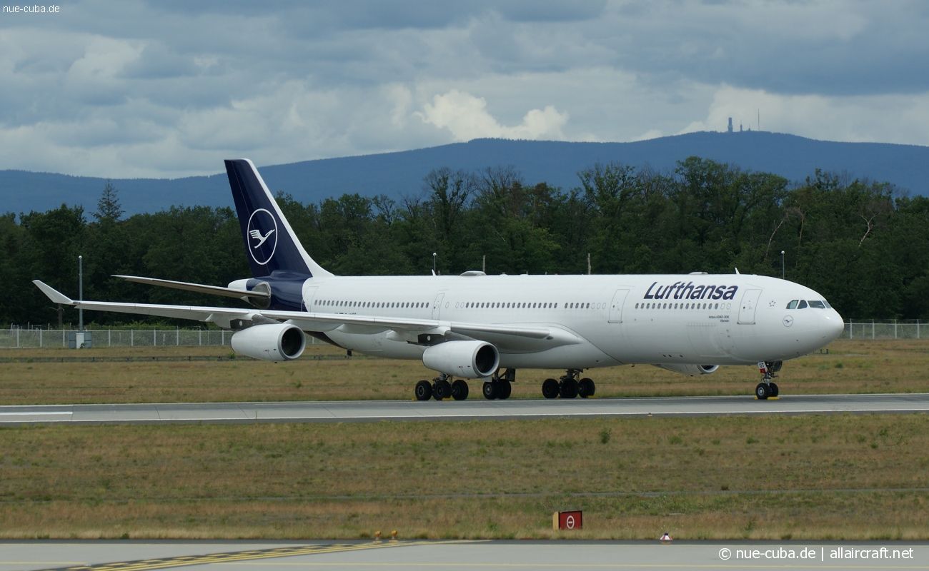 D-AIGT (304) 1999 Airbus A340-313