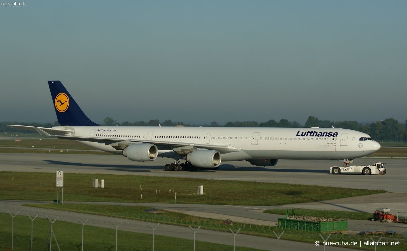 D-AIHZ · Airbus A340-642 · (MUC / EDDM)