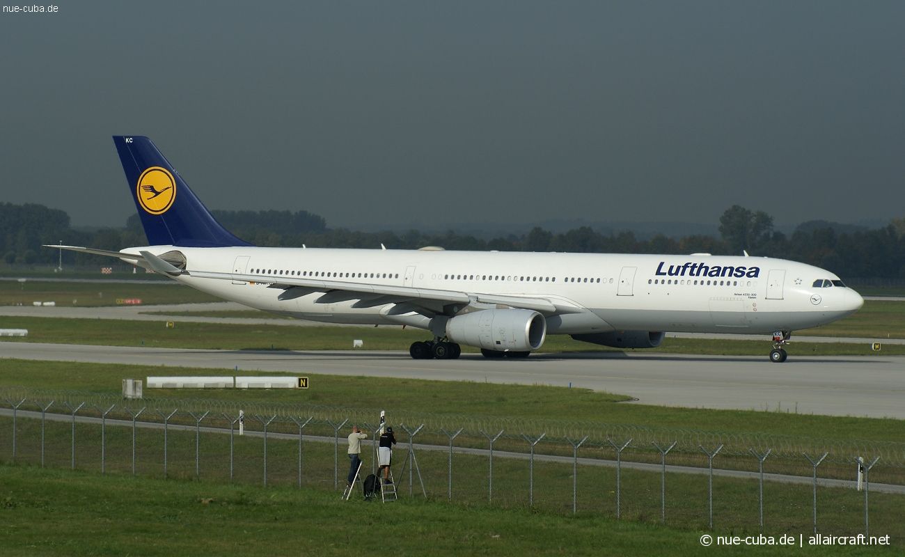 D-AIKC · Airbus A330-343 · (MUC / EDDM)