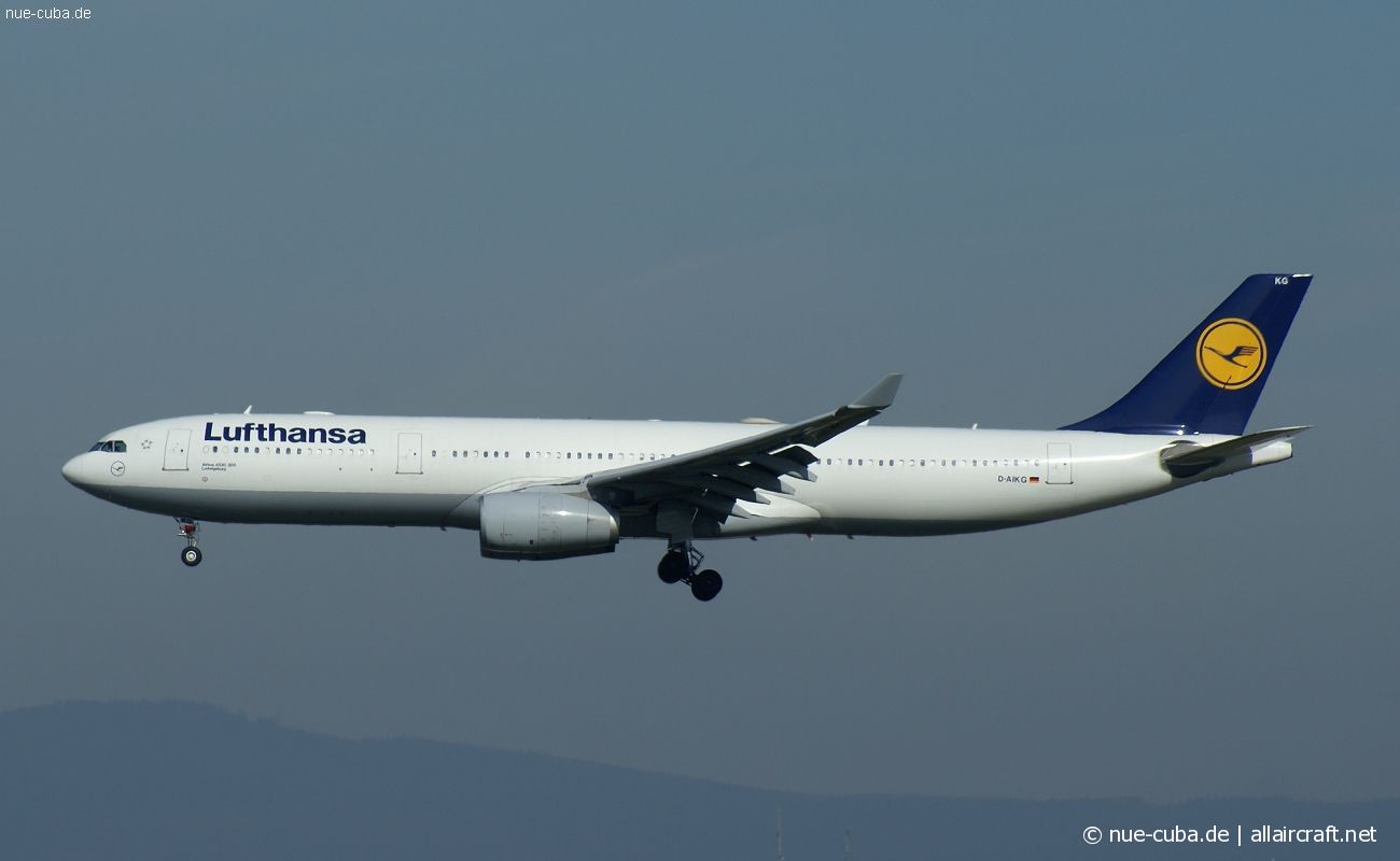 D-AIKG (645) 2004 Airbus A330-343