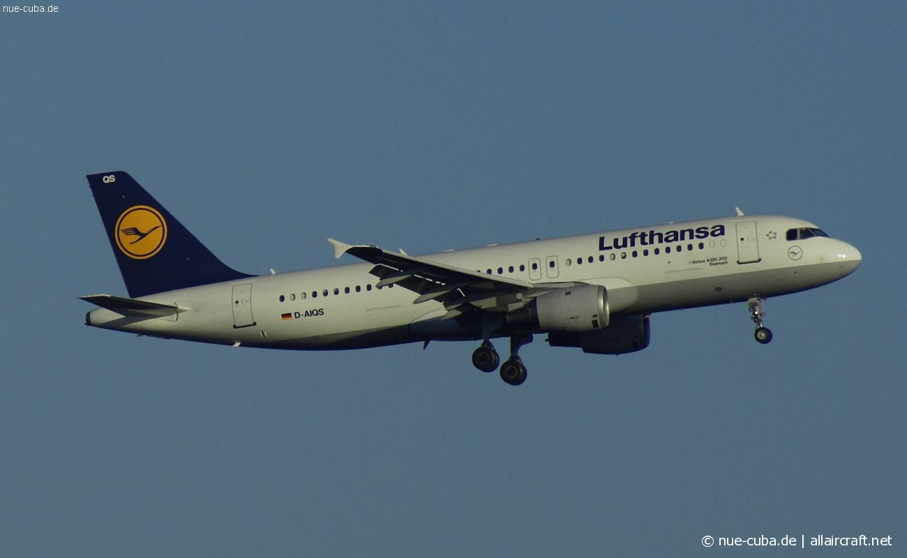 D-AIQS · Airbus A320-211 · (FRA / EDDF)