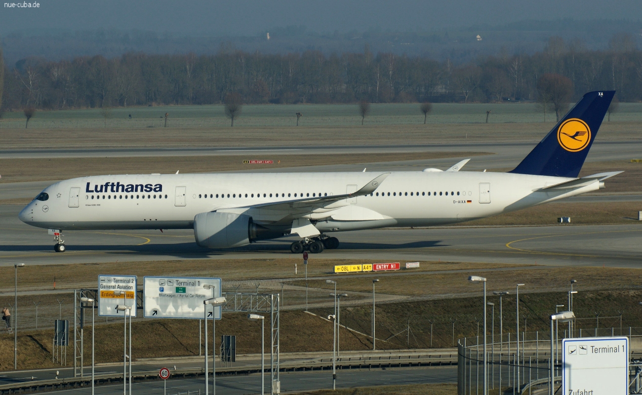 D-AIXA (074) 2016 Airbus A350-941