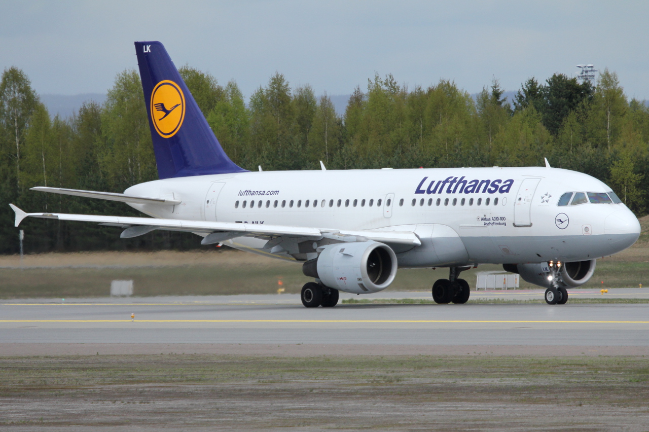 D-AILK (679) 1997 Airbus A319-114