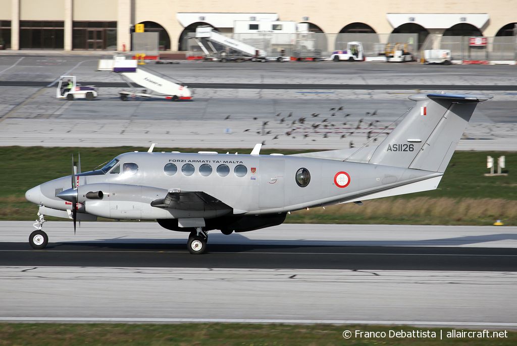 AS1126 · Beechcraft B200 King Air · (MLA / LMML)