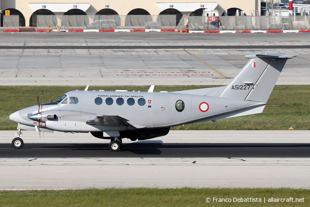 AS1227 (BB-2018) 2010 Beechcraft B200