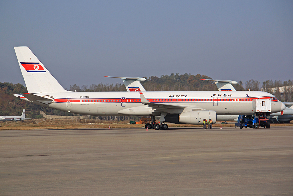 P-633 (1450741964048) Tupolev Tu-204-100B