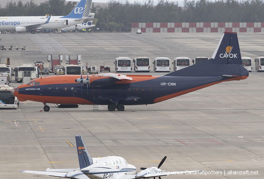 UR-CNN · Antonov An-12BK · (LPA / GCLP)