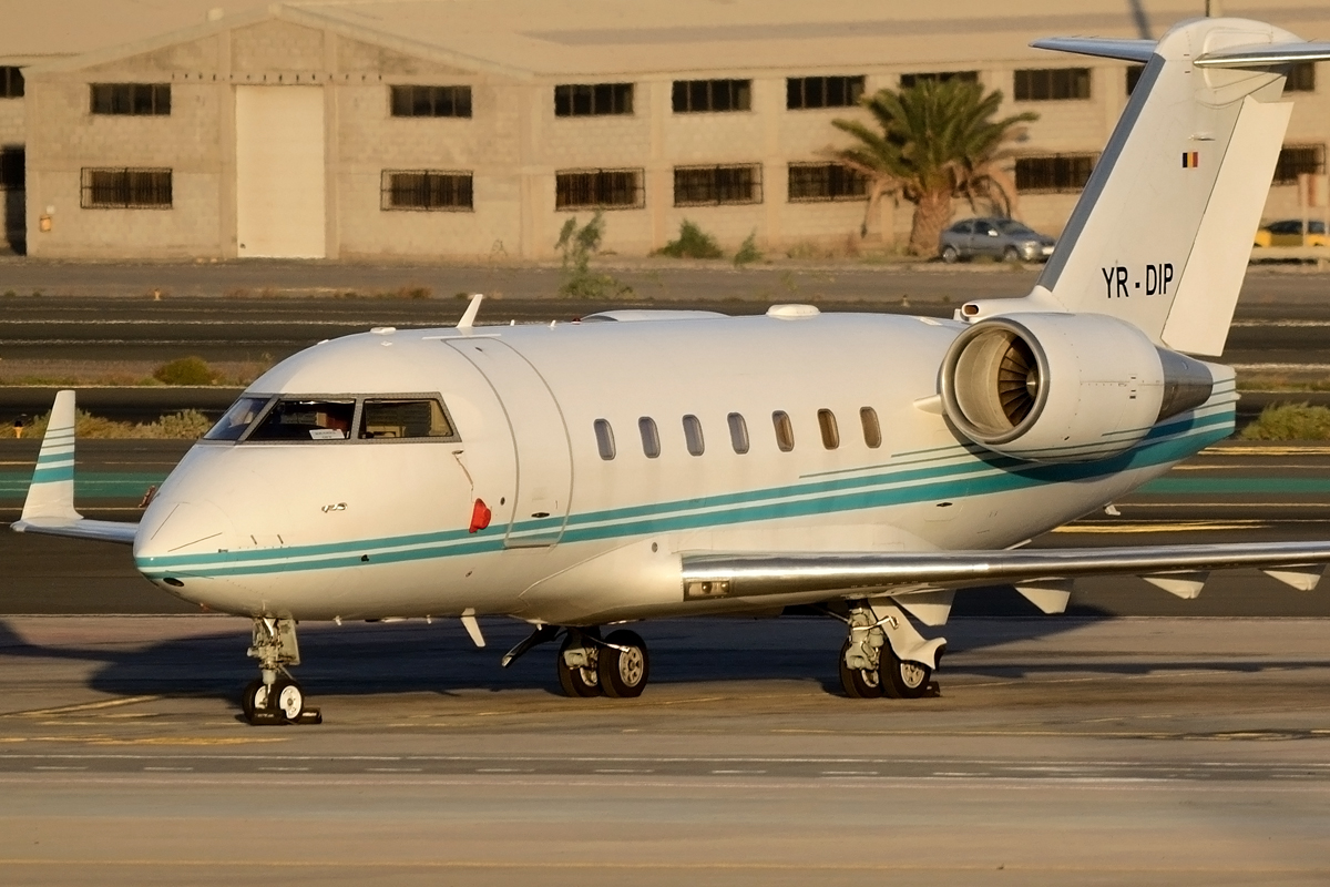 YR-DIP (5475) 2000 Bombardier Challenger 604