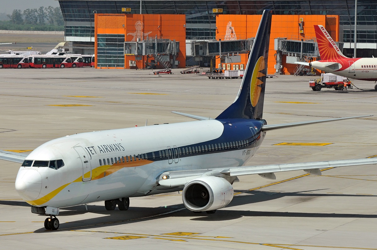VT-JGG (29668) 2005 Boeing 737-8FH(WL)