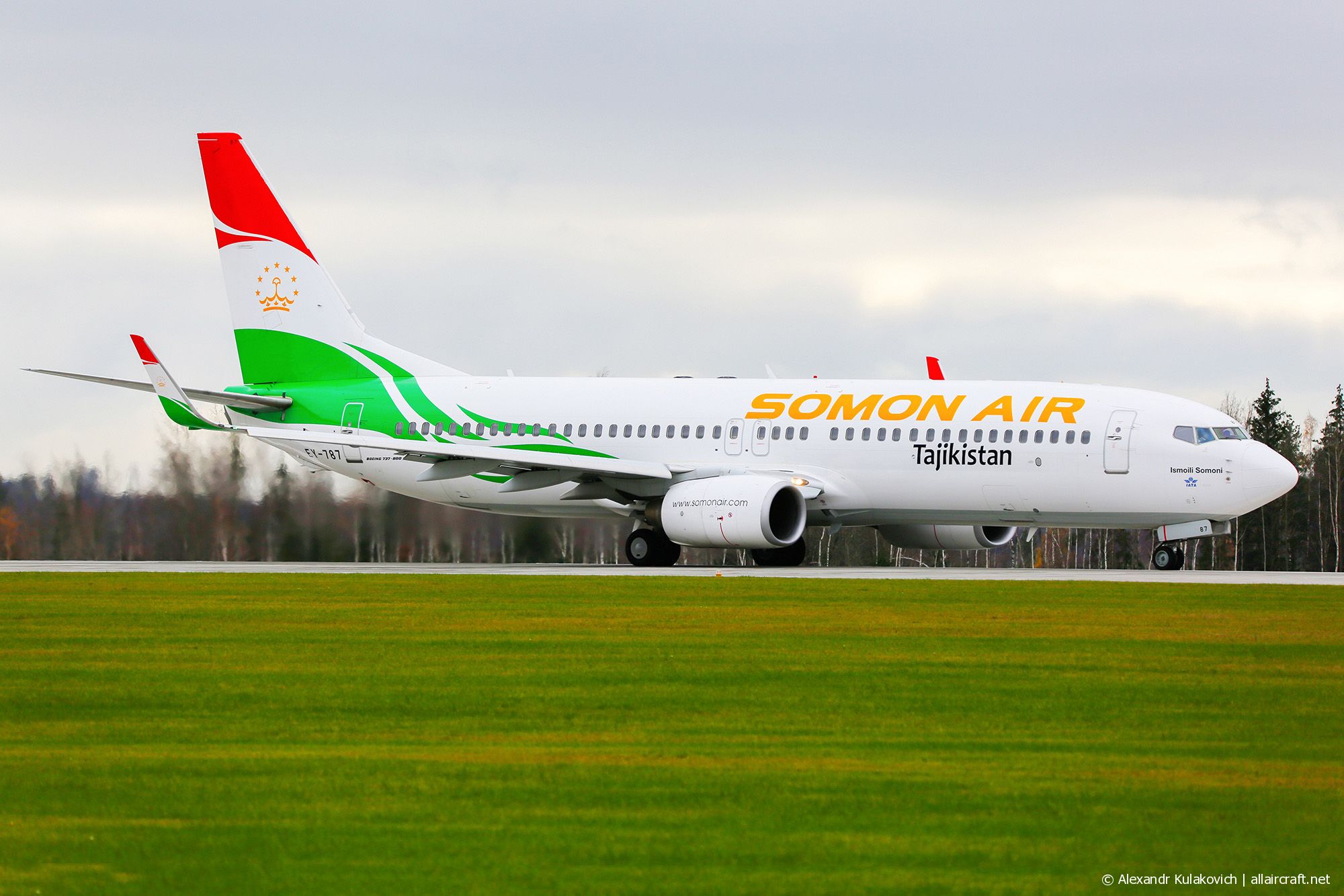 EY-787 (34955) 2008 Boeing 737-8GJ(WL)