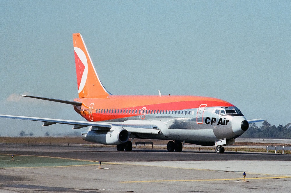 C-GCPO · Boeing 737-217/Adv · (LAX / KLAX)