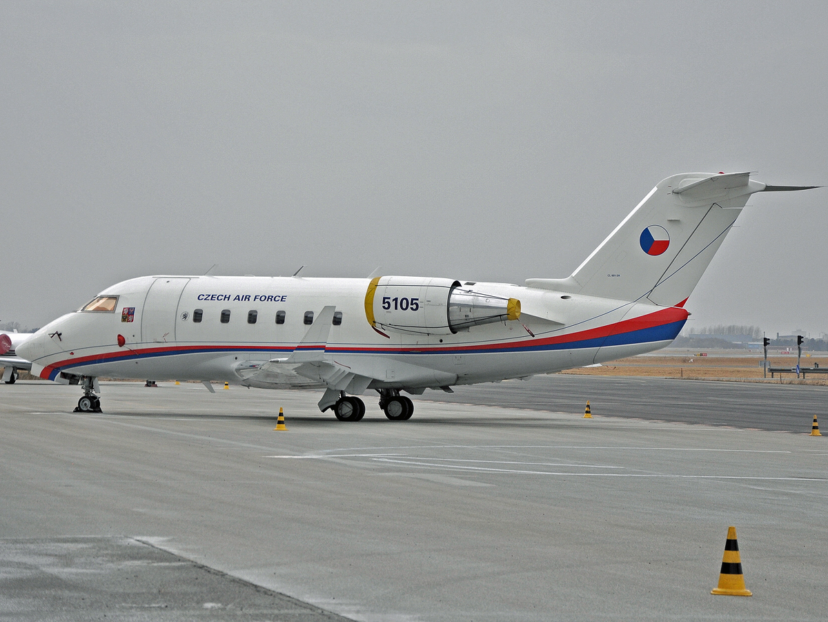 5105 (5105) 1999 Bombardier Challenger 601-3A