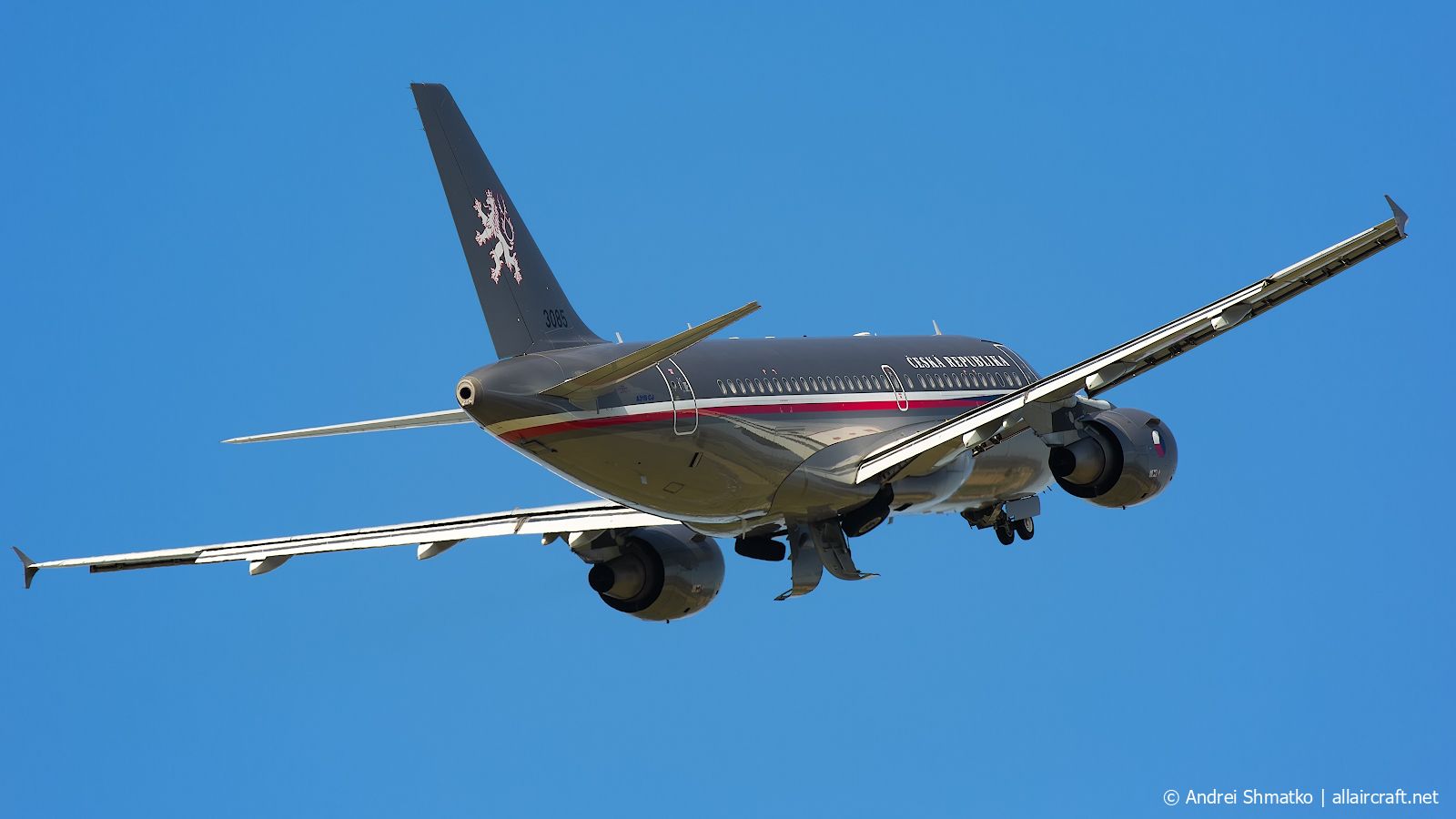 3085 (3085) 2007 Airbus A319-115(CJ)