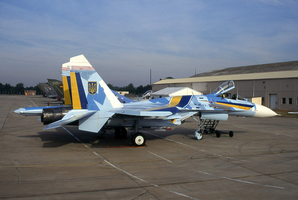 57 · Sukhoi Su-27S · (FFD / EGVA)