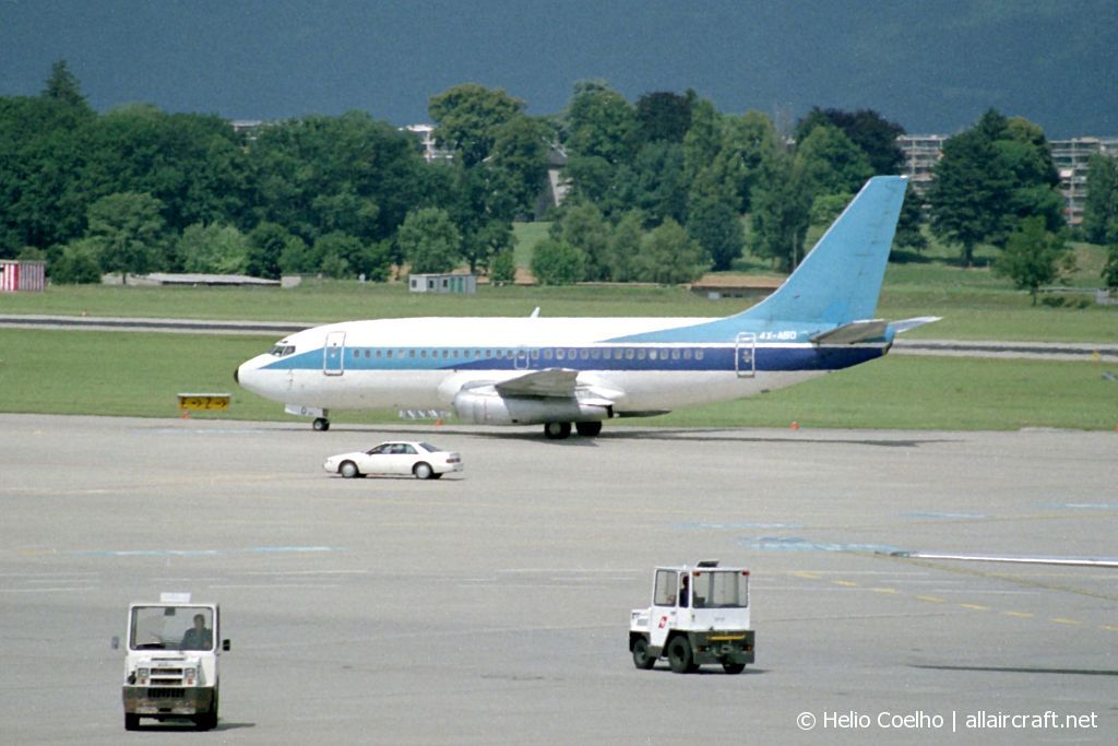 4X-ABO (cn 22857) Boeing 737-258(A)