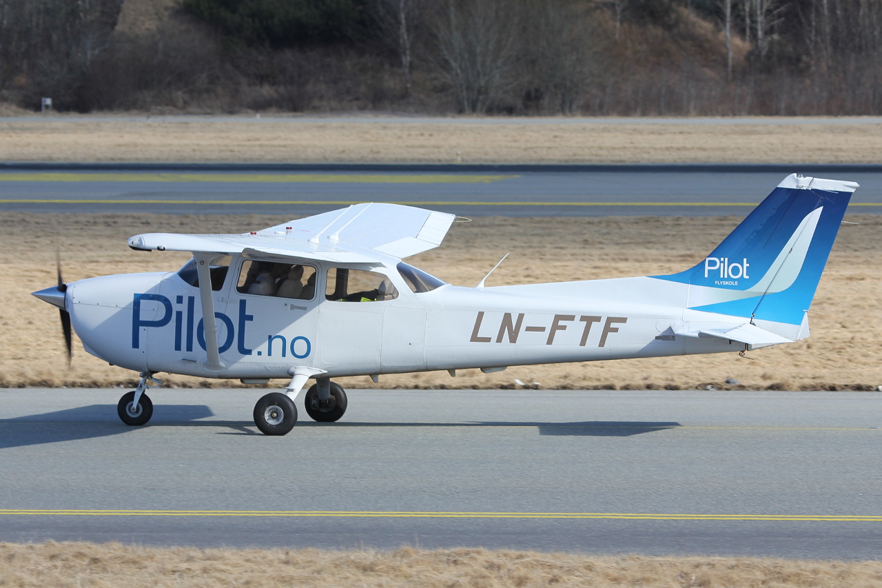 LN-FTF (172S10958) Cessna 172S Skyhawk
