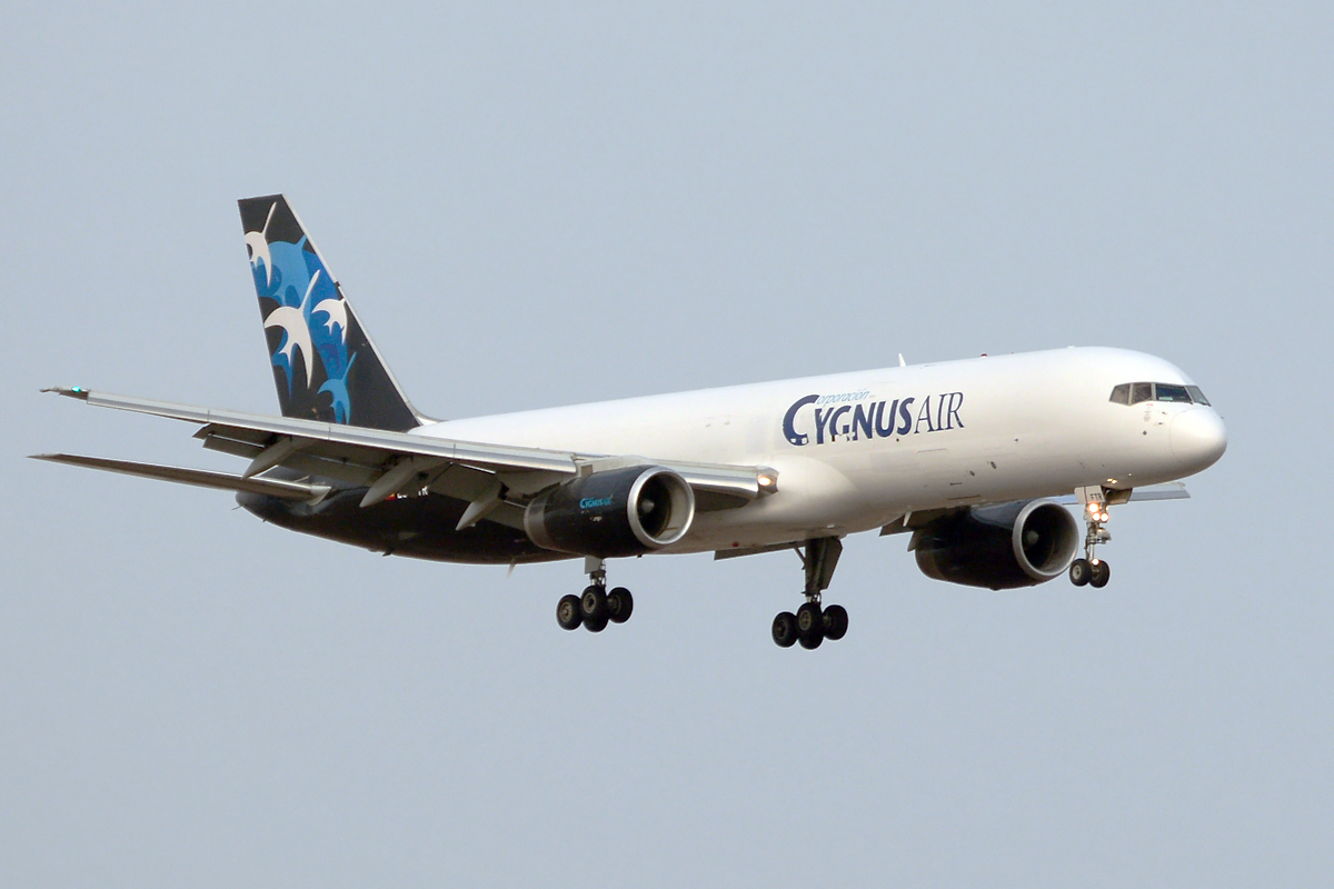 EC-FTR · Boeing 757-256(PCF) · (LPA / GCLP)