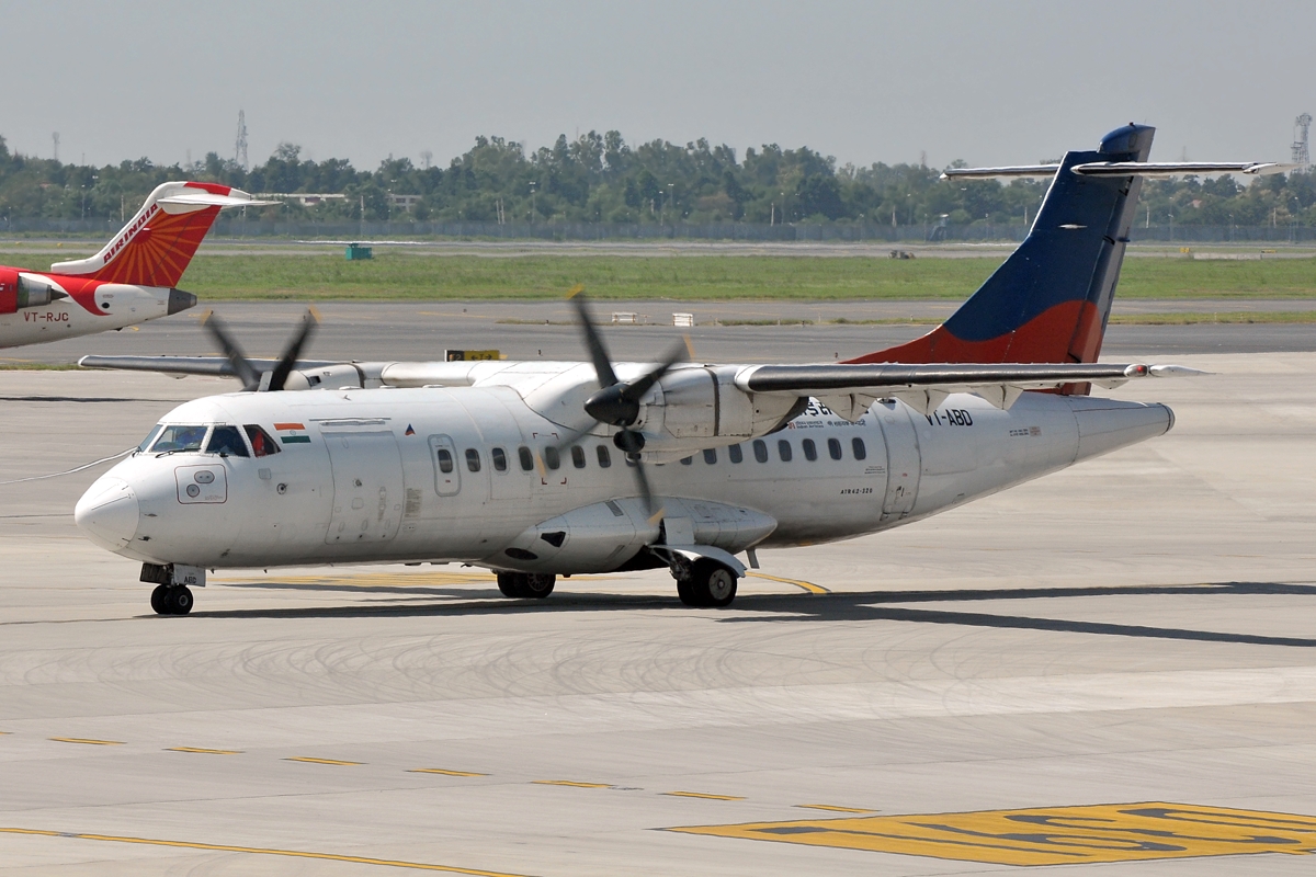 VT-ABD · ATR-42-320 · (DEL / VIDP)
