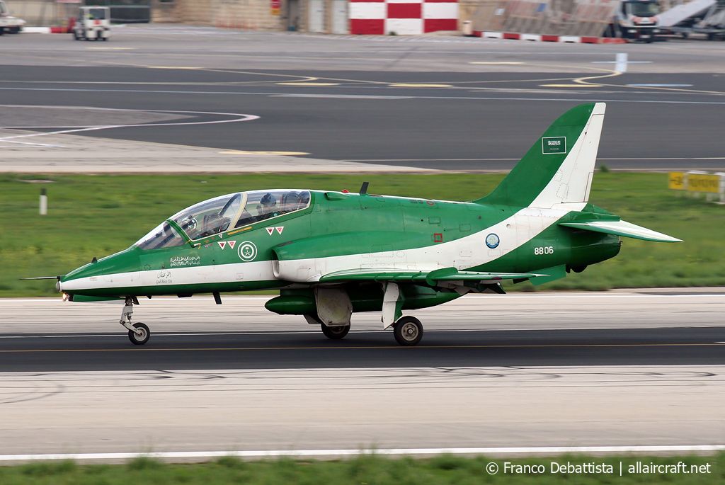 8806 · British Aerospace Hawk Mk.65A · (MLA / LMML)
