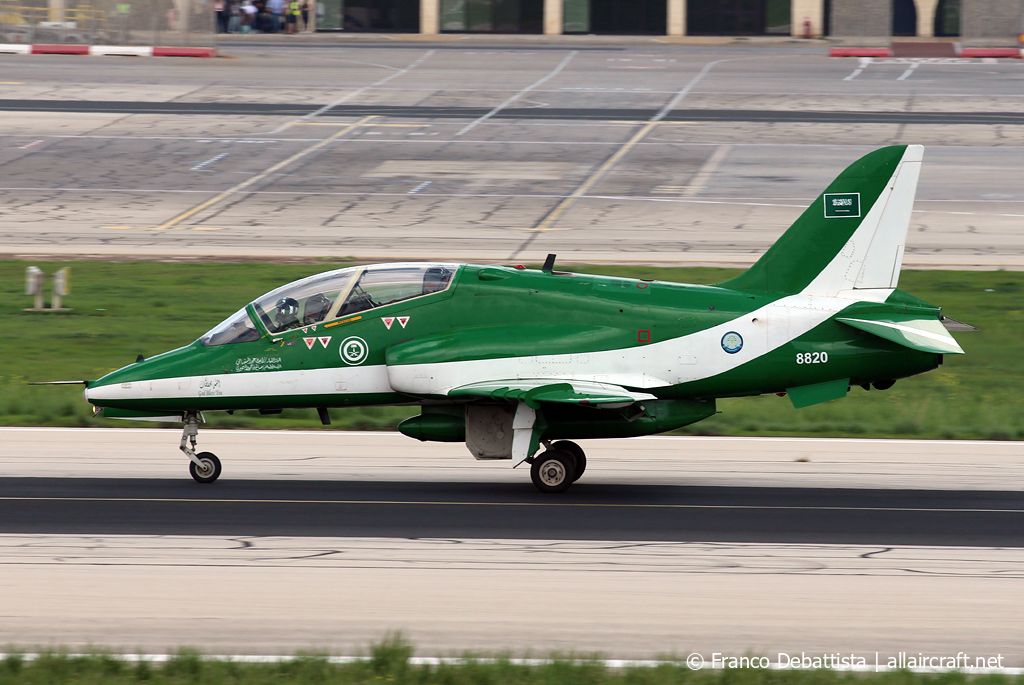 8820 (6Y006) British Aerospace Hawk Mk.65A