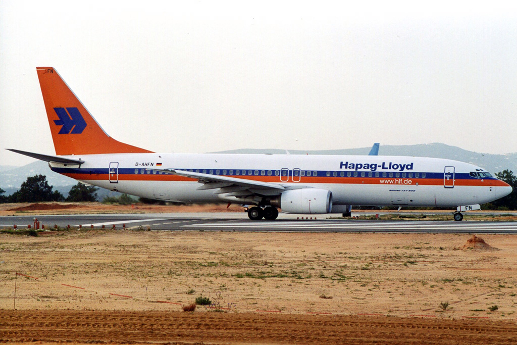 D-AHFN (28228) 2000 Boeing 737-8K5