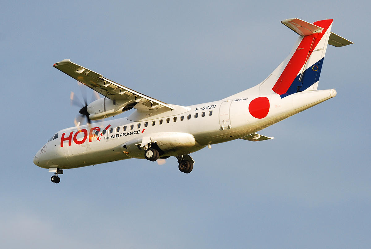 F-GVZD · ATR-42-500 · (ORY / LFPO)