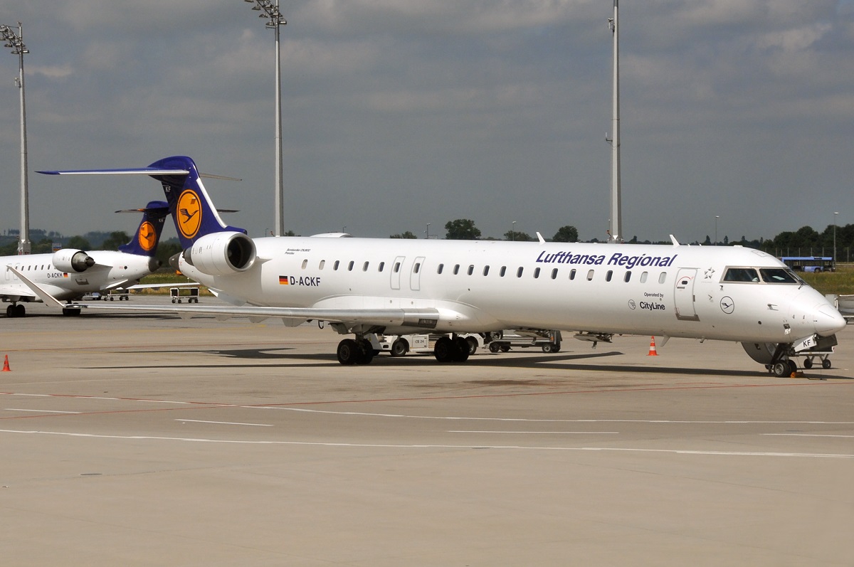 D-ACKF (cn 15083) Bombardier CRJ-900