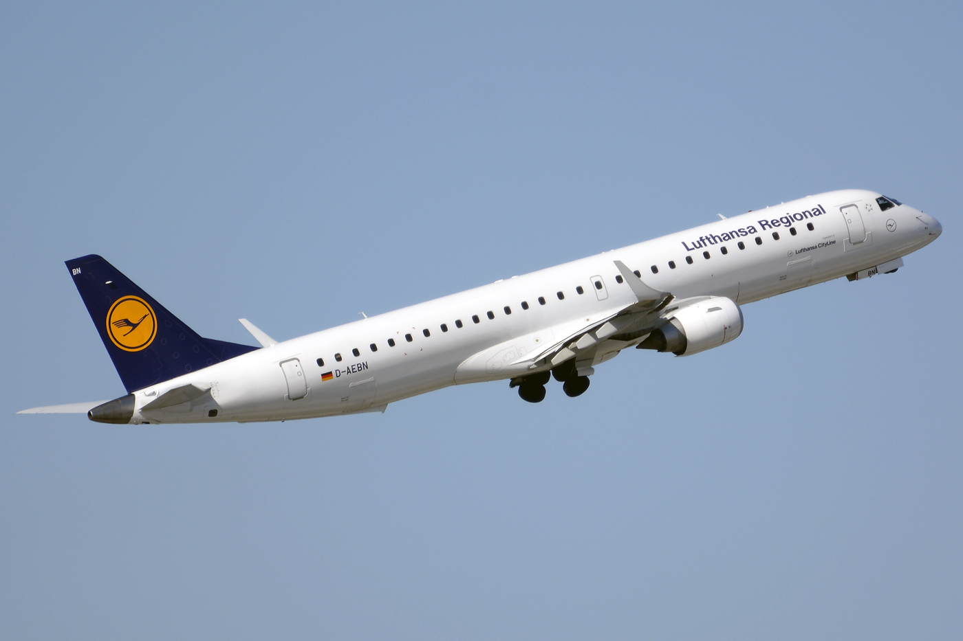 D-AEBN (19000532) Embraer 190-200LR