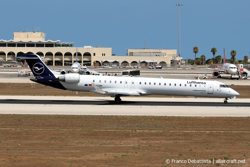 D-ACNH · Bombardier CRJ-900LR · (MLA / LMML)