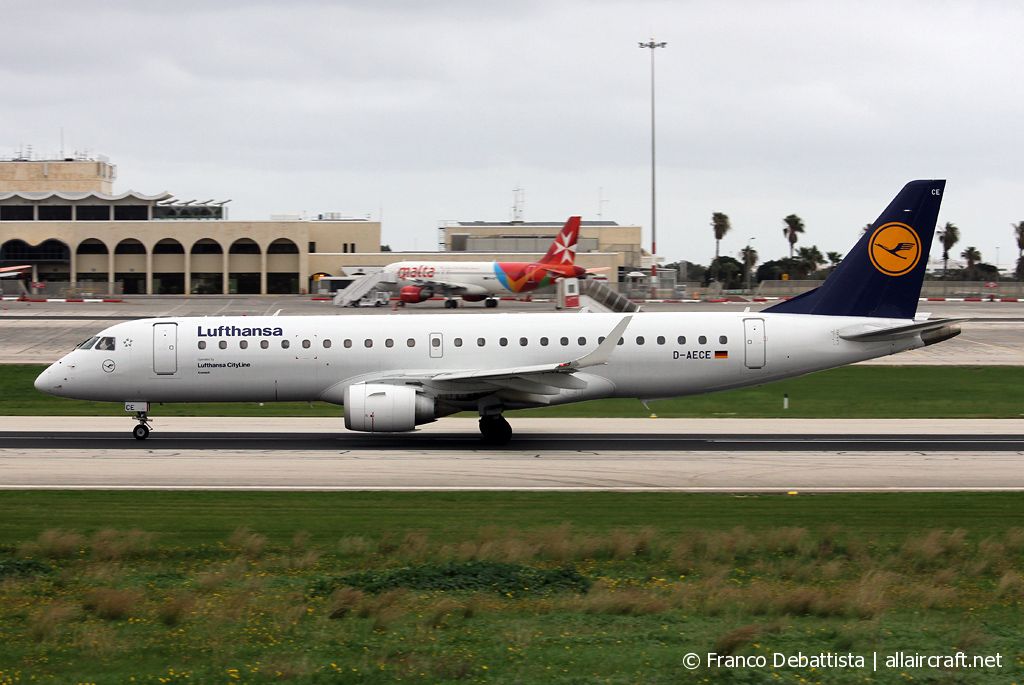 D-AECE · Embraer 190-100LR · (MLA / LMML)