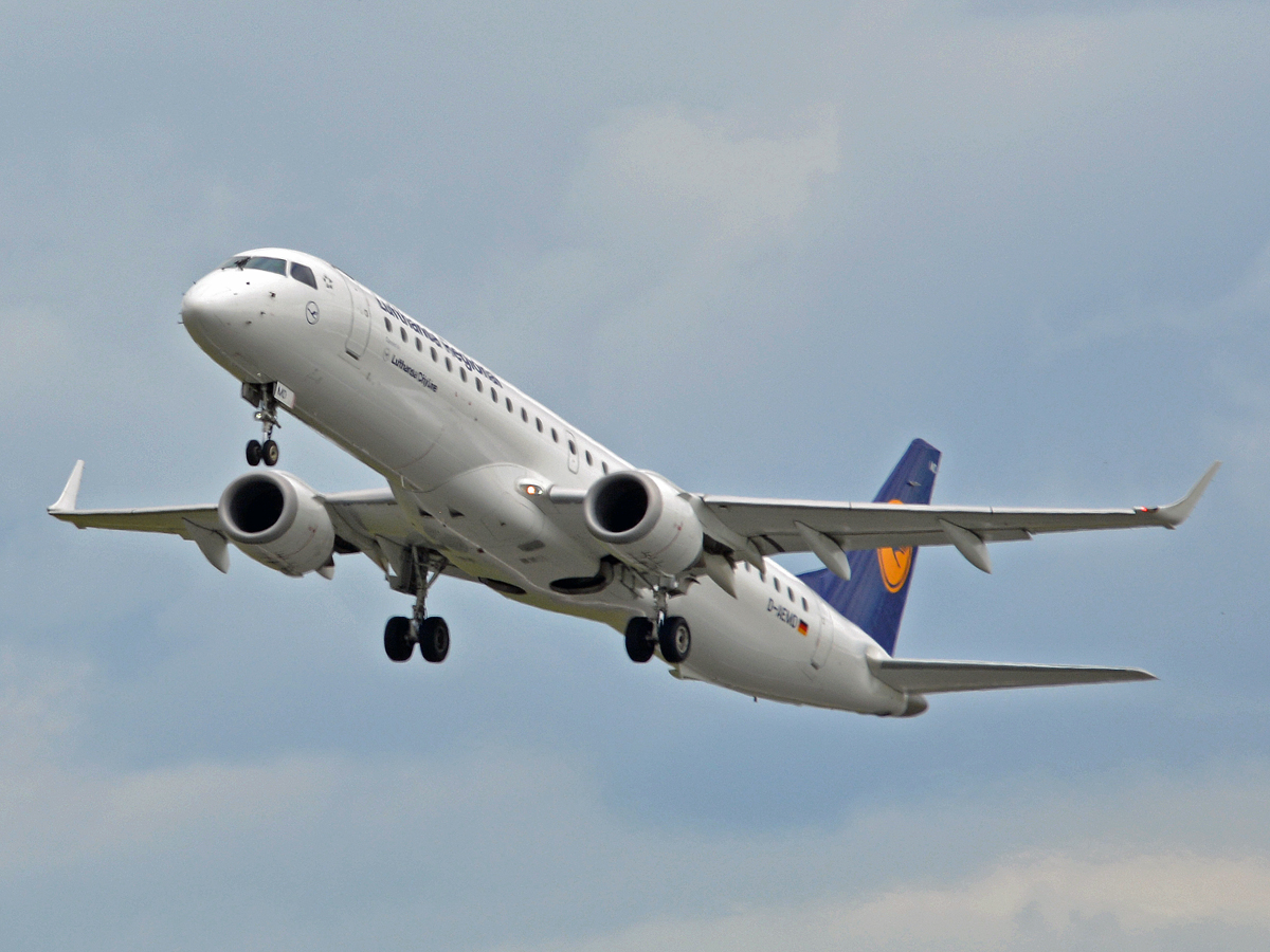 D-AEMD · Embraer 190-200LR · (CPH / EKCH)