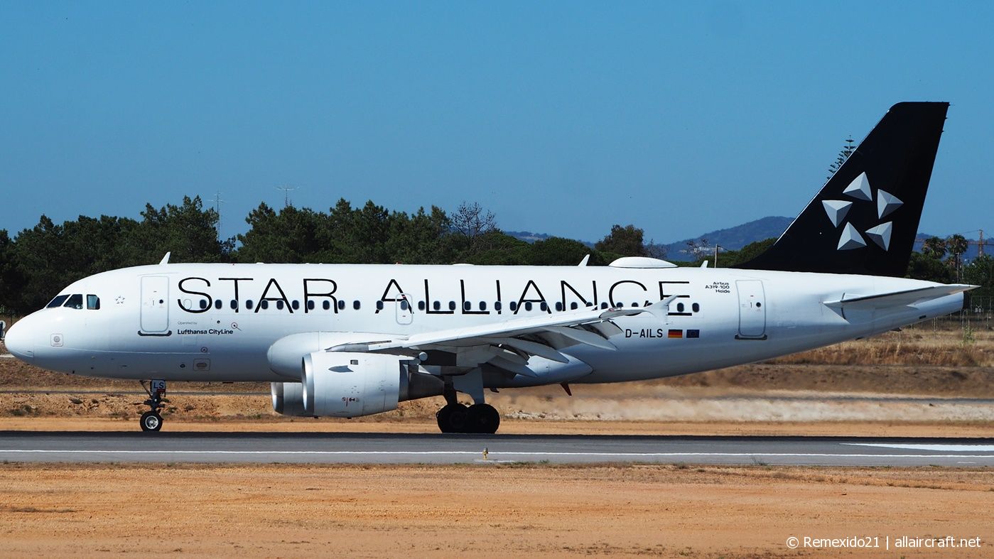 D-AILS · Airbus A319-114 · (FAO / LPFR)