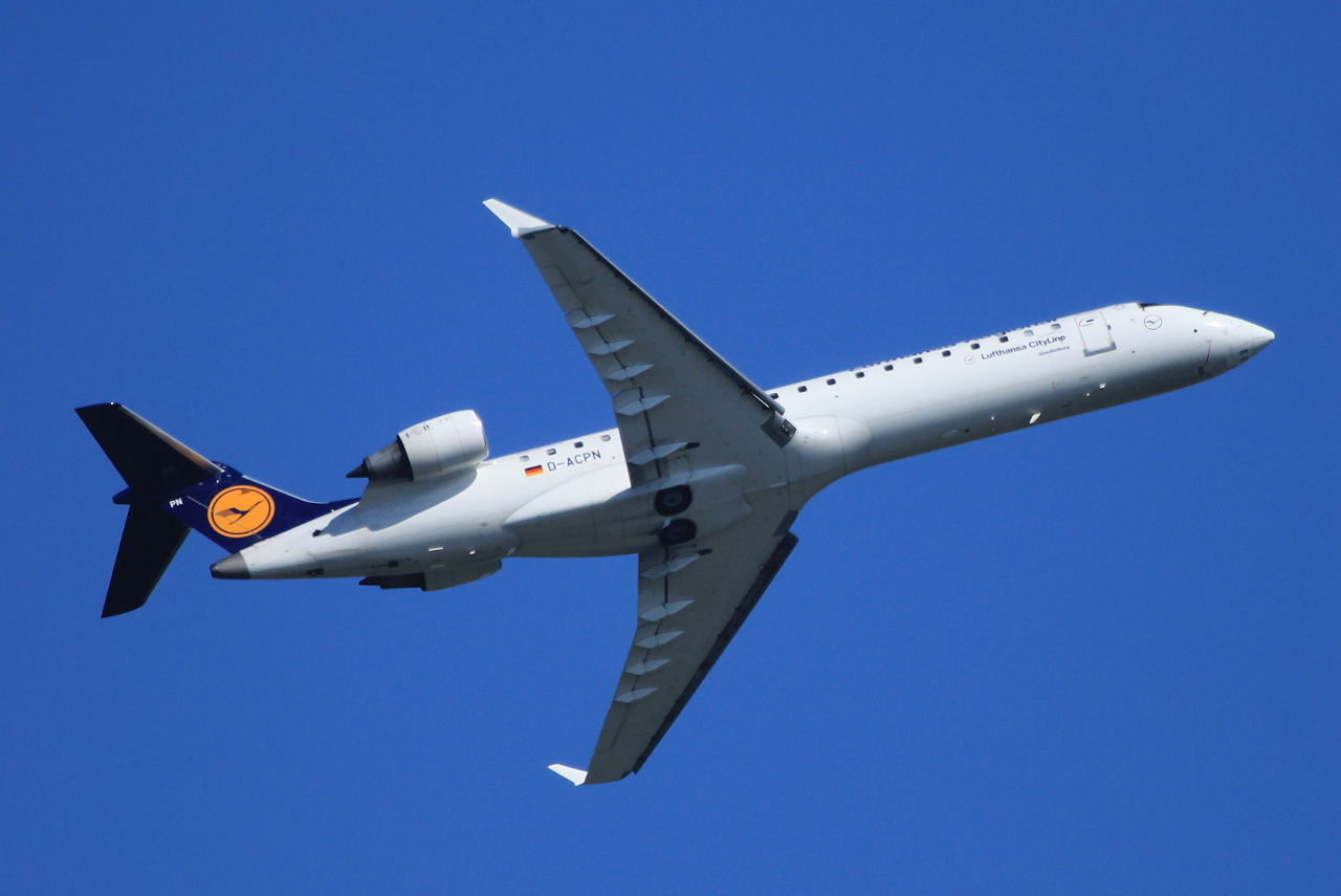 D-ACPN · Bombardier CRJ-701ER · (RZE / EPRZ)