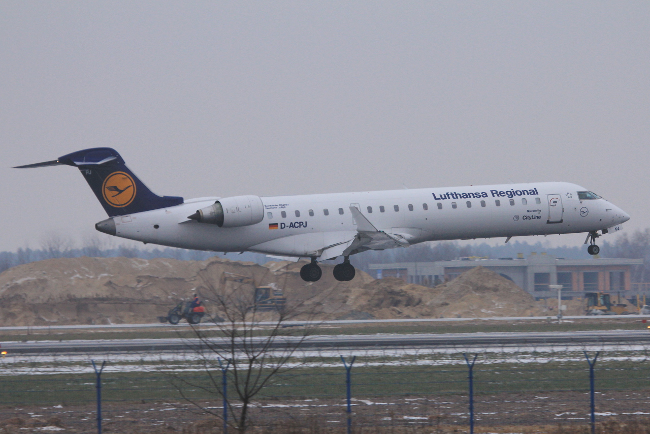 D-ACPJ · Bombardier CRJ-701ER · (RZE / EPRZ)