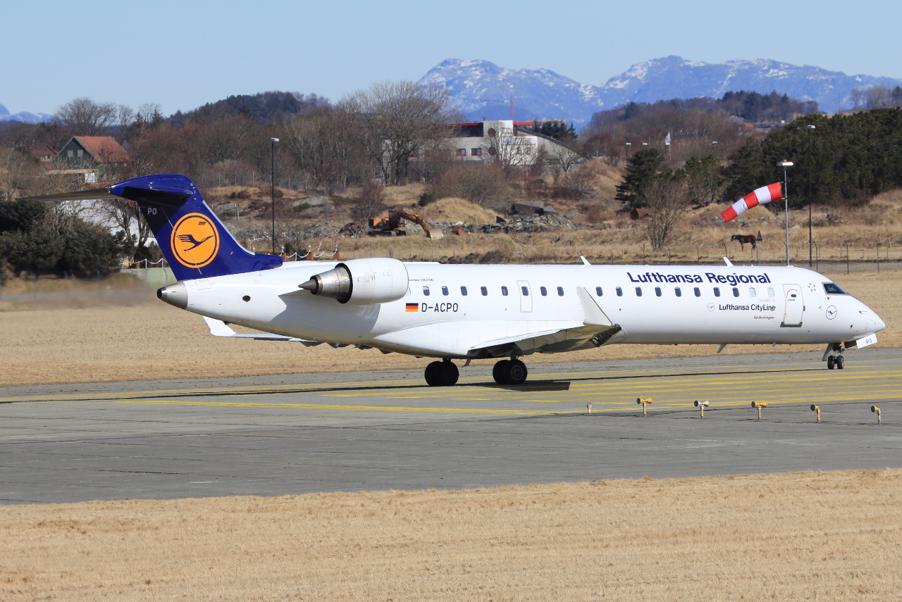 D-ACPO · Bombardier CRJ-701ER · (SVG / ENZV)