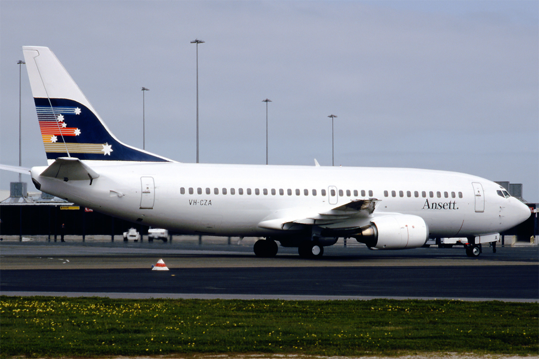 VH-CZA (cn 23653) Boeing 737-377