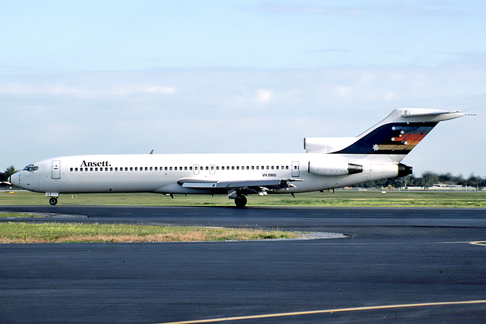 VH-RMU (cn 20548) Boeing 727-277