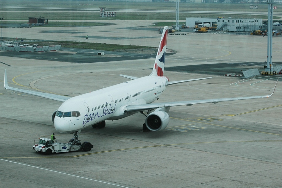 F-HAVN (25140) 1991 Boeing 757-230 WL