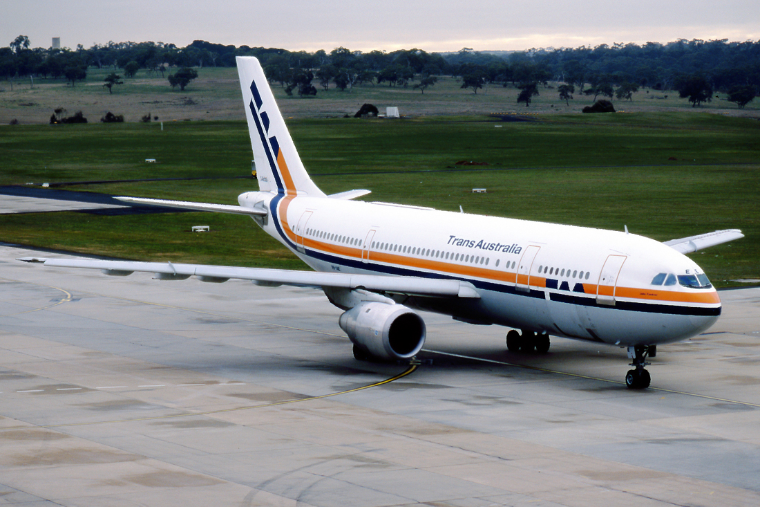 VH-TAE · Airbus A300B4-203 · (MEL / YMML)