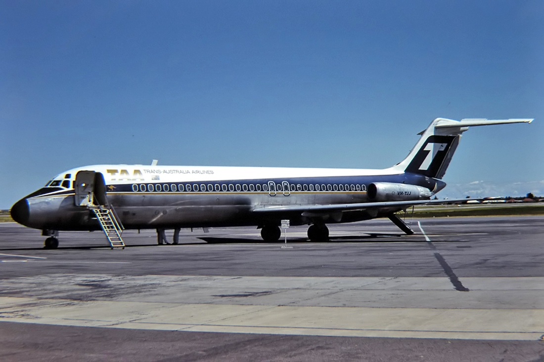 VH-TJJ · McDonnell Douglas DC-9-31 · (ADL / YPAD)
