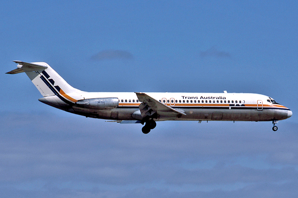 VH-TJJ (47007) 1967 McDonnell Douglas DC-9-31