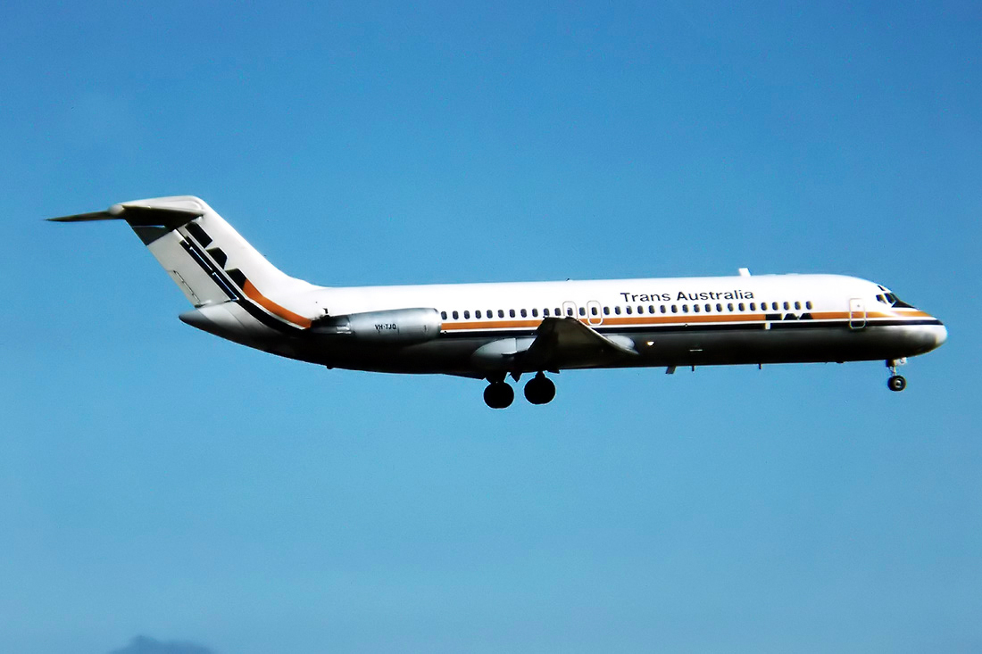 VH-TJQ (47419) 1970 McDonnell Douglas DC-9-31