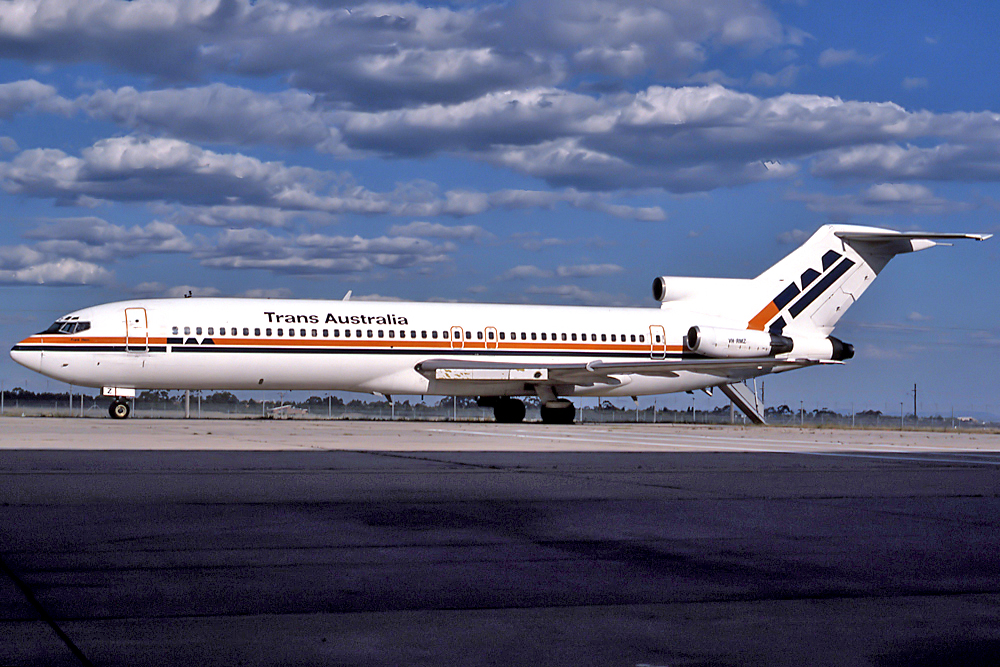 VH-RMZ · Boeing 727-277 · (MEL / YMML)