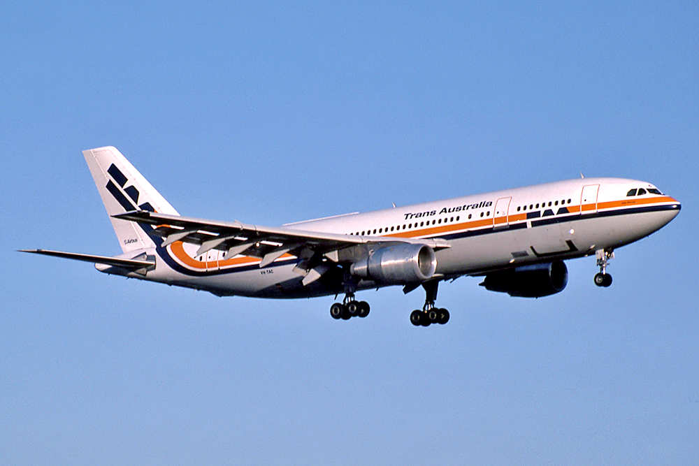 VH-TAC (157) 1981 Airbus A300B4-203