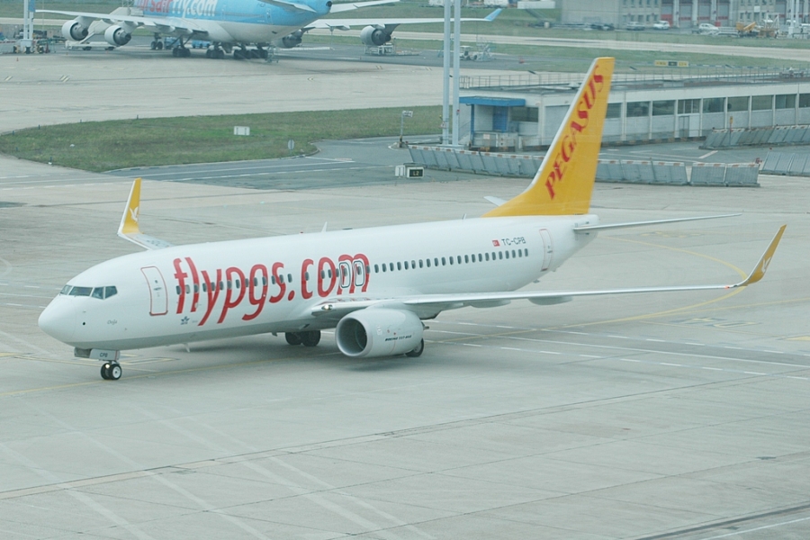 TC-CPB · Boeing 737-82R(WL) · (ORY / LFPO)